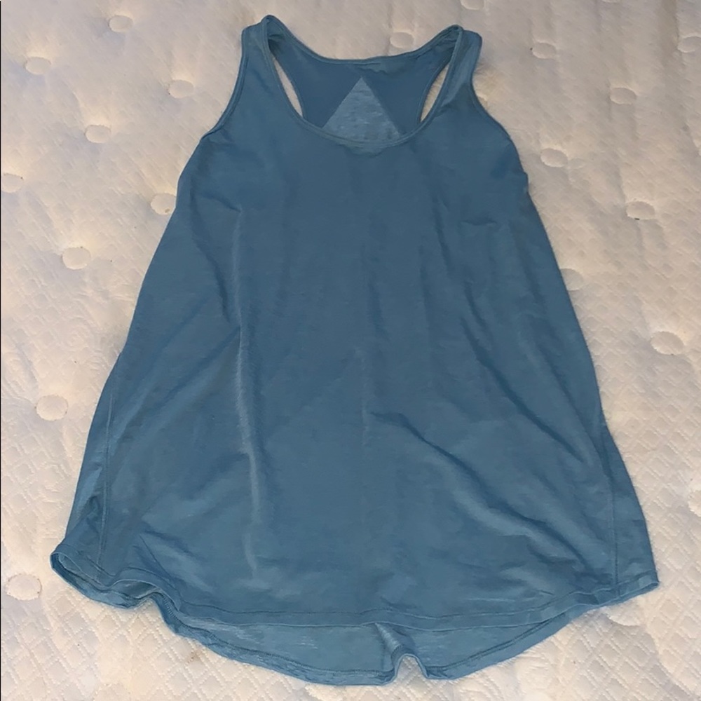 Lululemon essential tank
